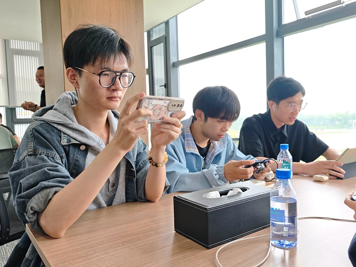微信图片_20250528152523_副本.jpg