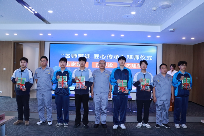 11.李盈颖_副本.jpg