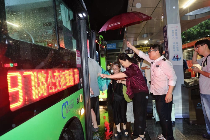950ffd750323ffa862f18aa0c6c66dcb_副本.jpg